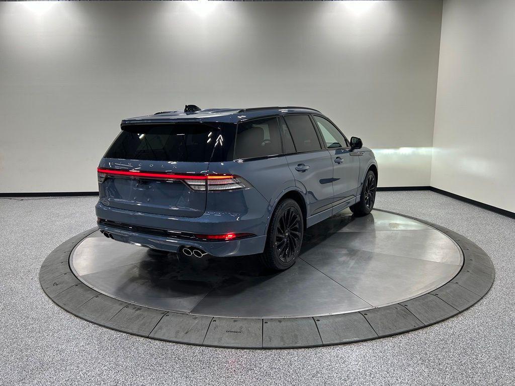 new 2026 Lincoln Aviator car, priced at $77,325