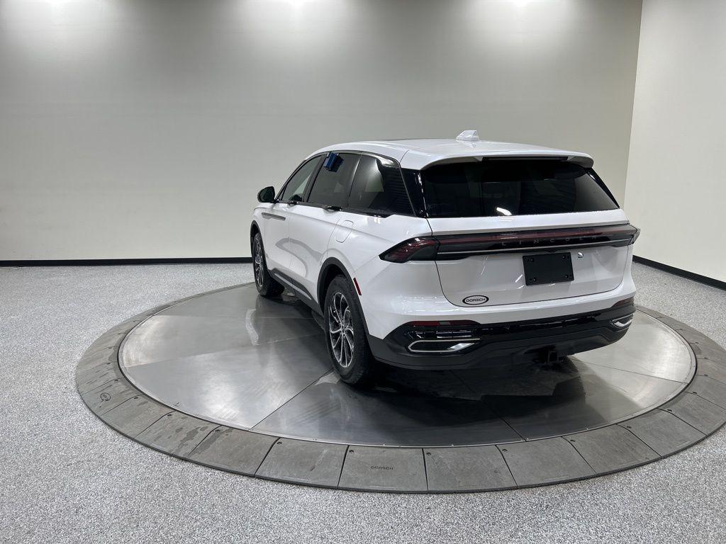 new 2026 Lincoln Nautilus car, priced at $67,120