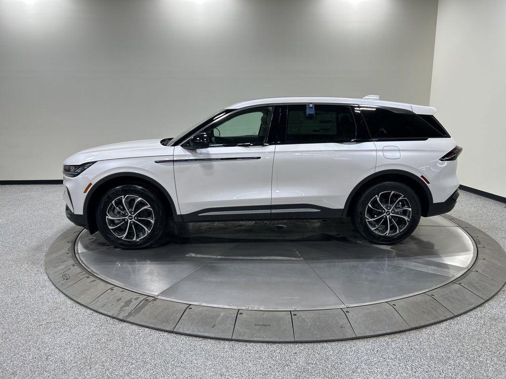 new 2026 Lincoln Nautilus car, priced at $67,120