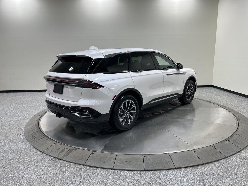 new 2026 Lincoln Nautilus car, priced at $67,120