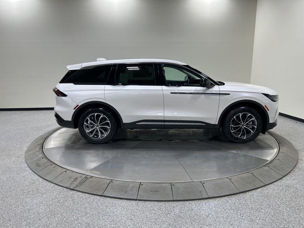 new 2026 Lincoln Nautilus car, priced at $67,120