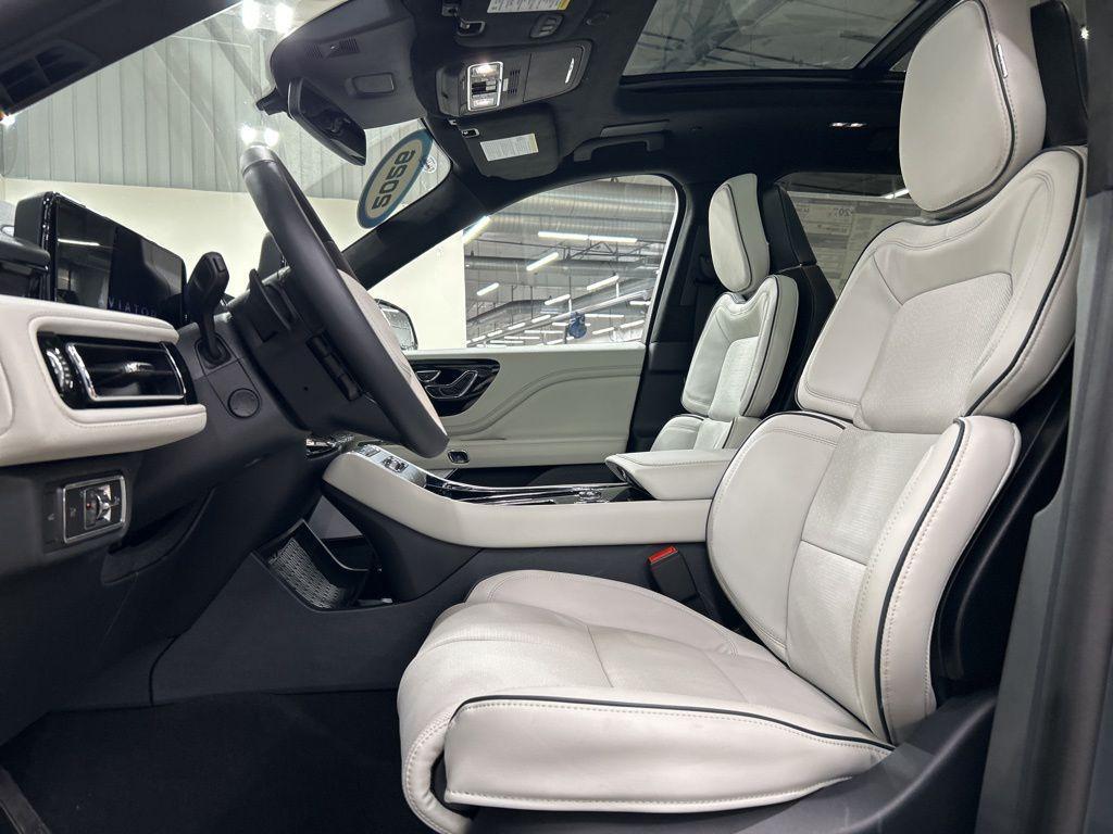 new 2026 Lincoln Aviator car, priced at $93,055