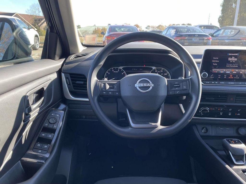 used 2025 Nissan Rogue car, priced at $25,211