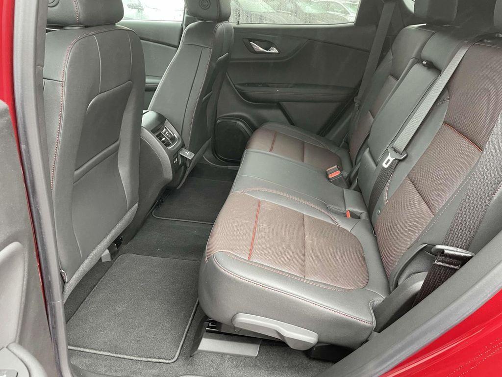 used 2025 Chevrolet Blazer car, priced at $39,113