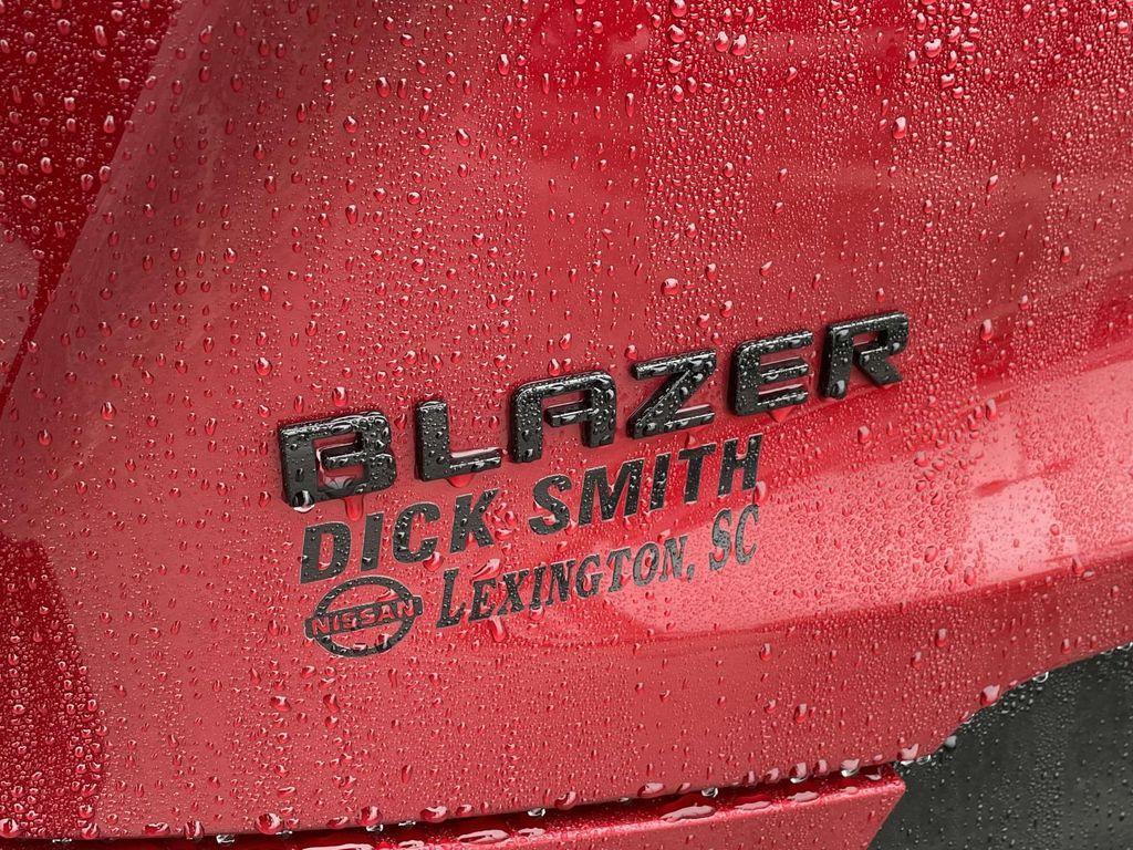 used 2025 Chevrolet Blazer car, priced at $39,113