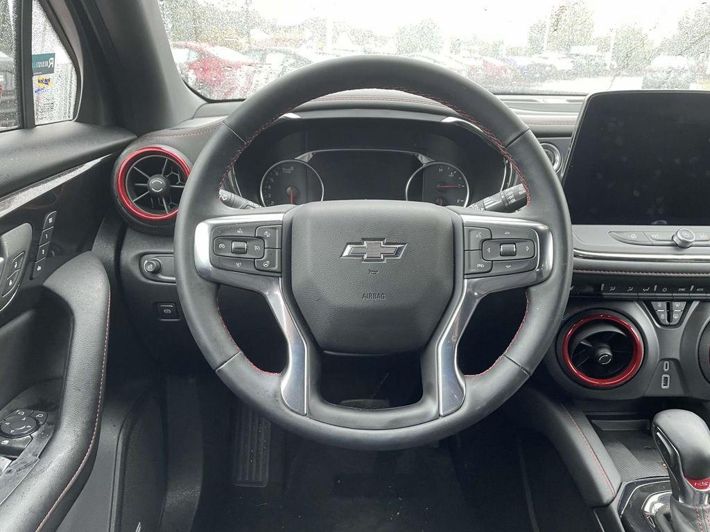 used 2025 Chevrolet Blazer car, priced at $39,113