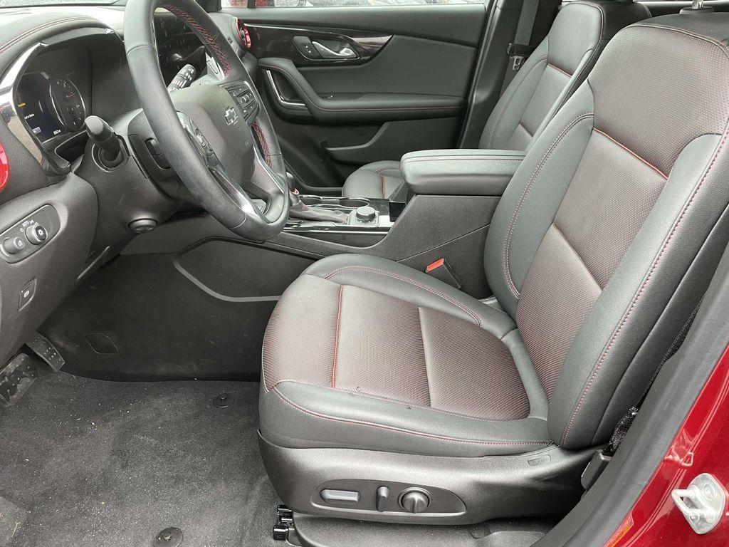 used 2025 Chevrolet Blazer car, priced at $39,113