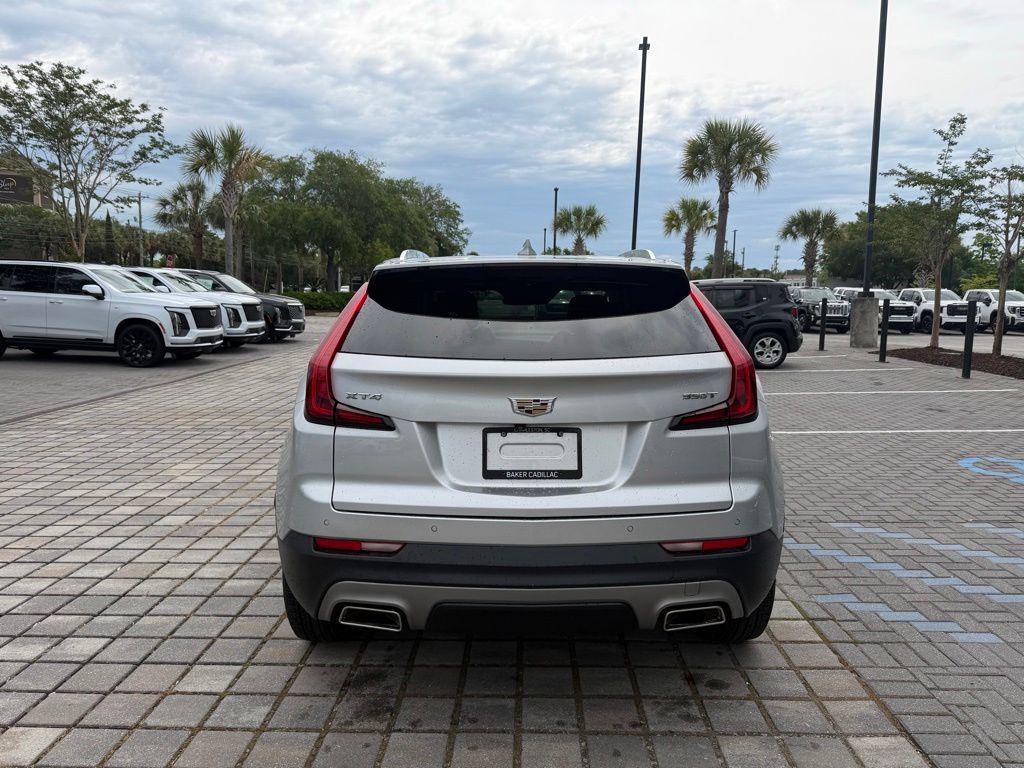 used 2021 Cadillac XT4 car, priced at $22,299