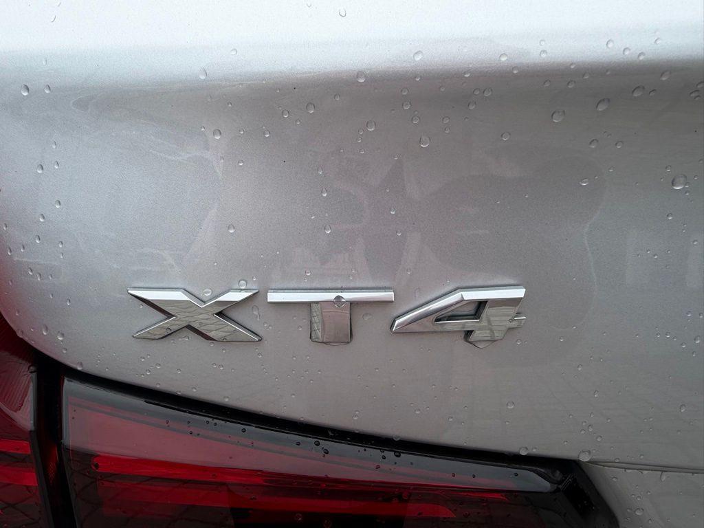 used 2021 Cadillac XT4 car, priced at $22,299