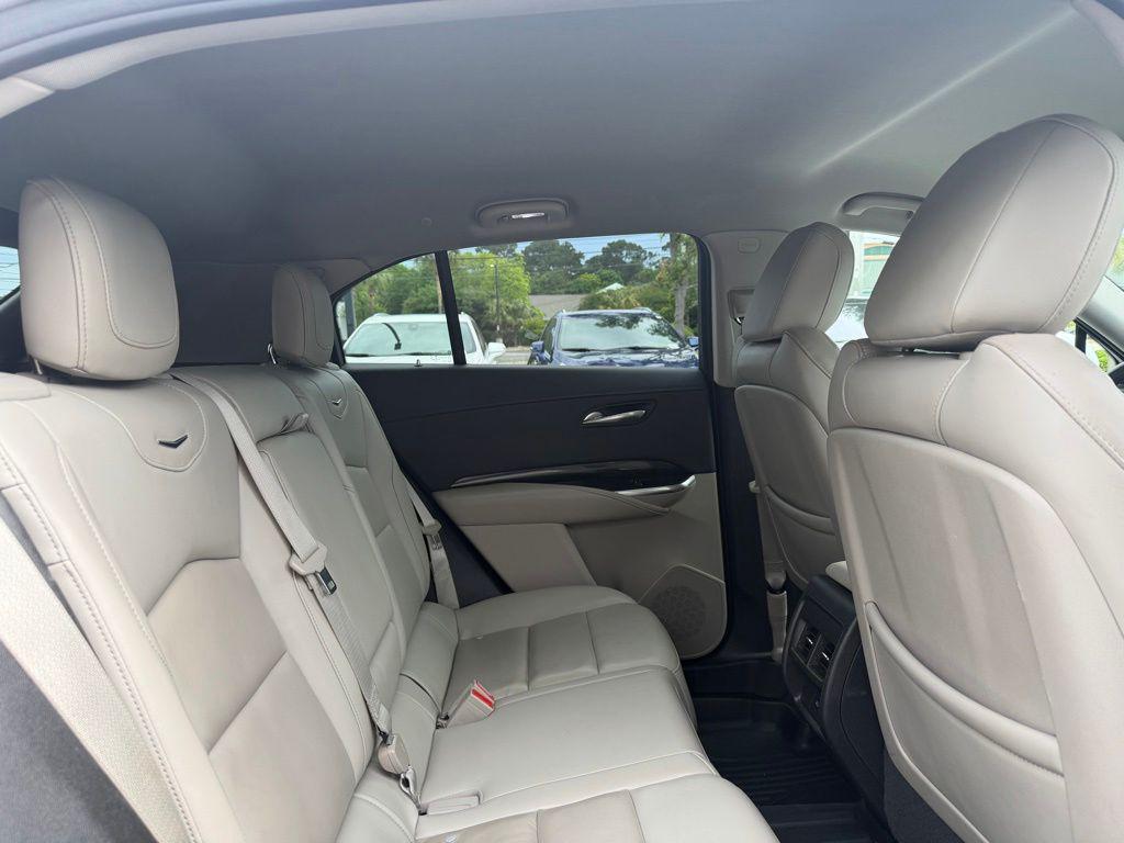 used 2021 Cadillac XT4 car, priced at $22,299