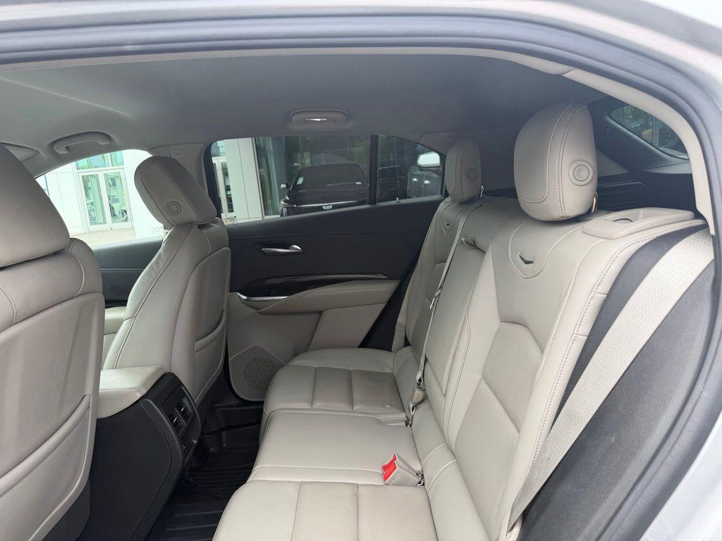 used 2021 Cadillac XT4 car, priced at $22,299