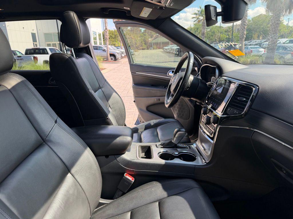 used 2020 Jeep Grand Cherokee car, priced at $23,897