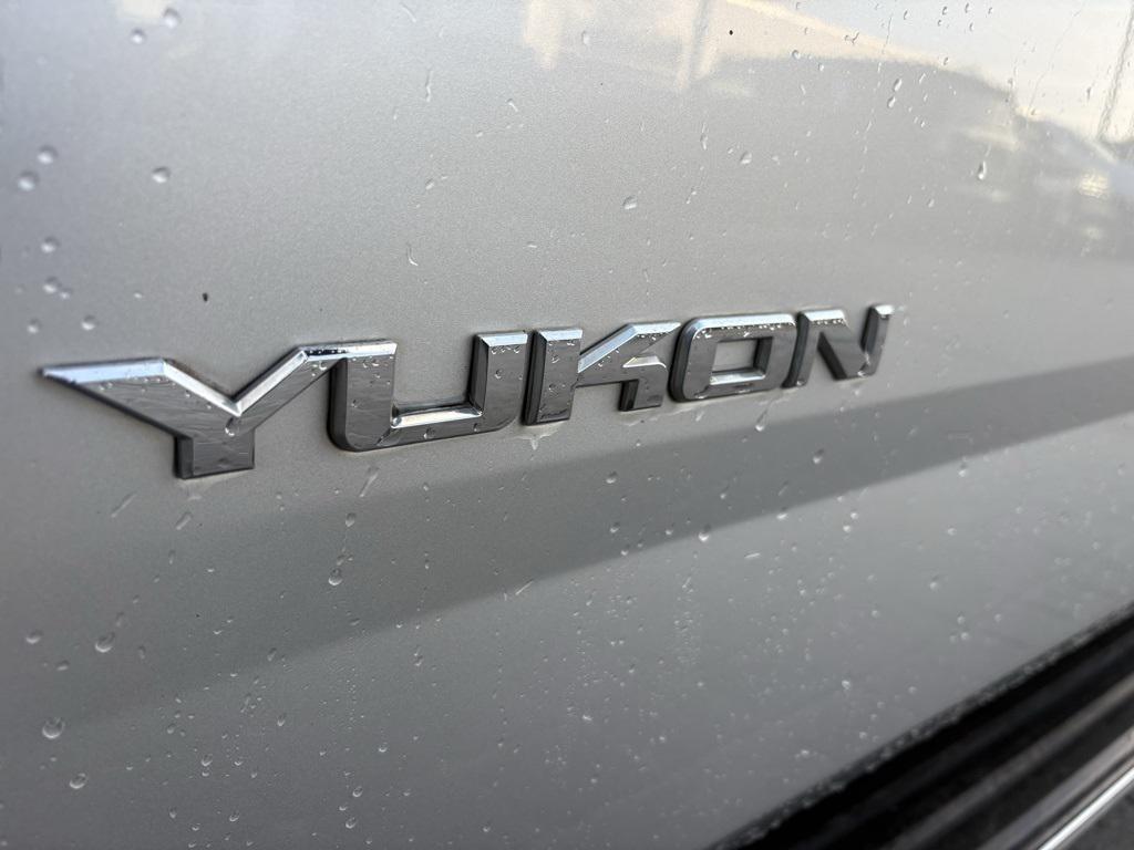 used 2018 GMC Yukon car, priced at $26,737