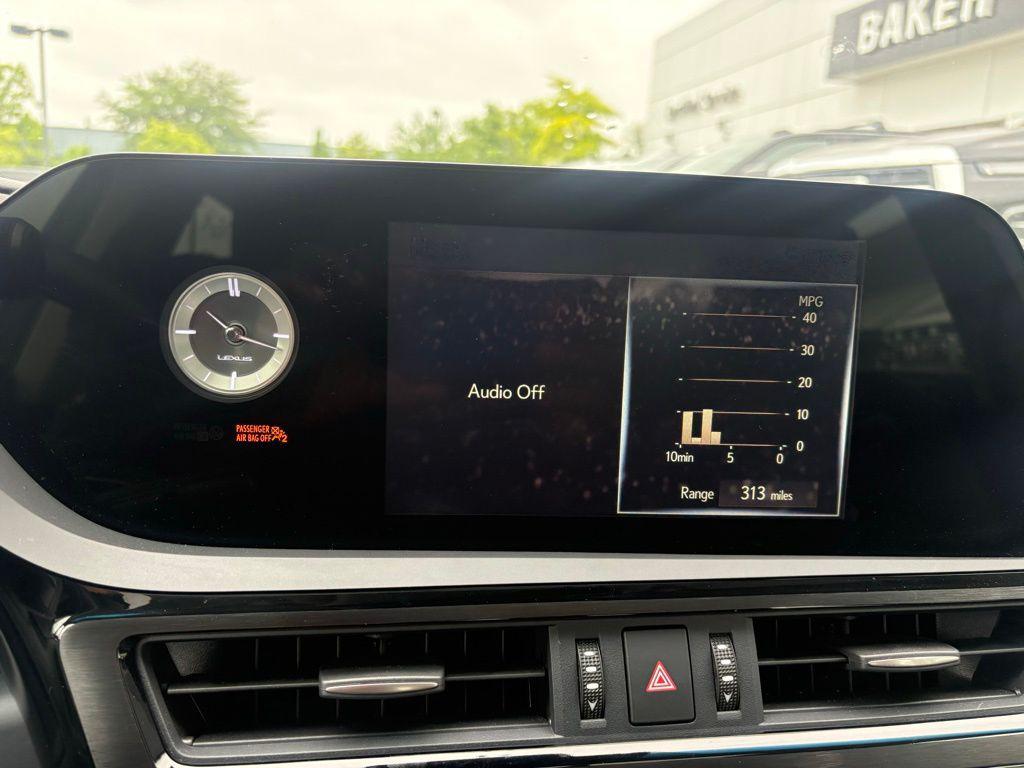 used 2022 Lexus ES 350 car, priced at $38,655