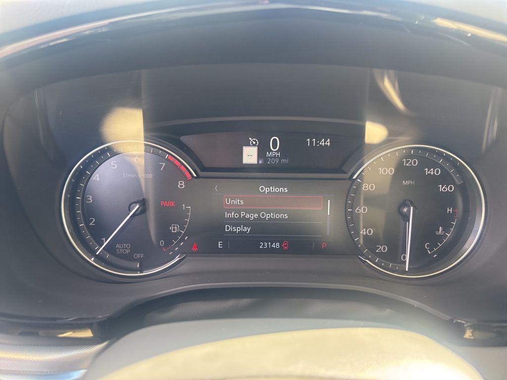 used 2025 Cadillac XT5 car, priced at $40,149