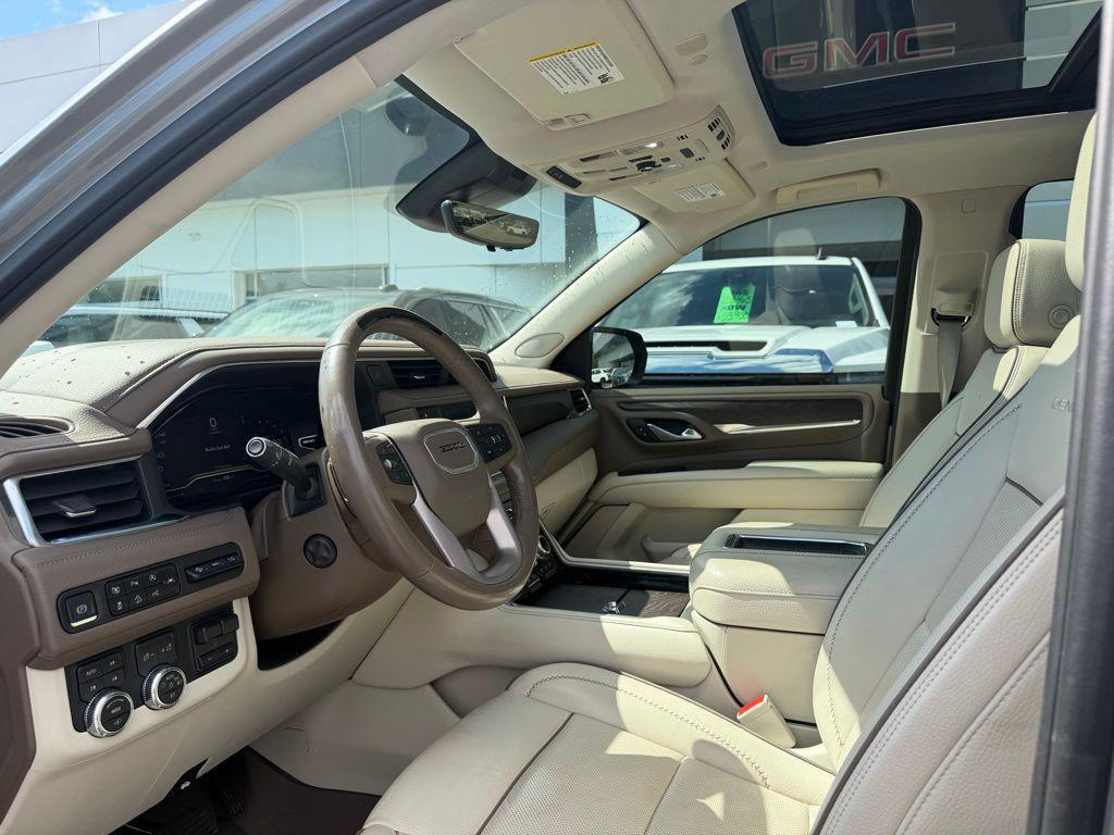 used 2023 GMC Yukon car, priced at $64,795