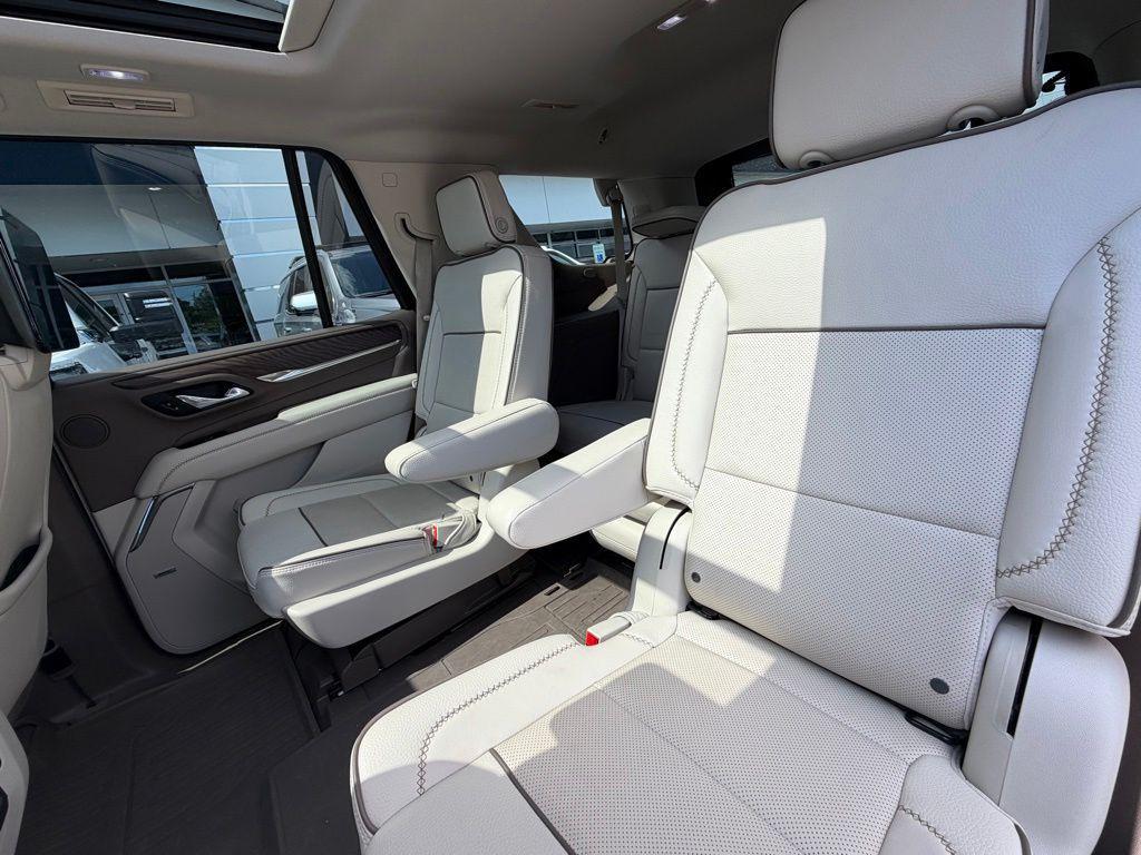 used 2023 GMC Yukon car, priced at $64,795