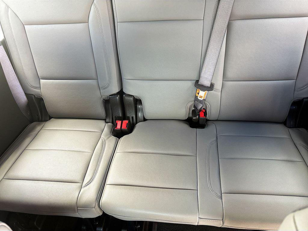 used 2024 GMC Yukon XL car, priced at $62,431
