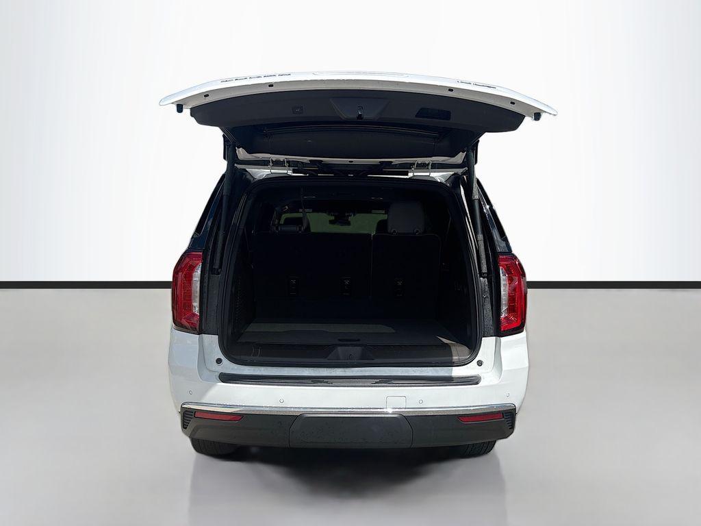 used 2024 GMC Yukon XL car, priced at $62,431