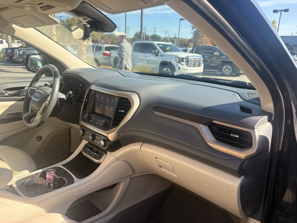 used 2022 GMC Acadia car, priced at $32,904