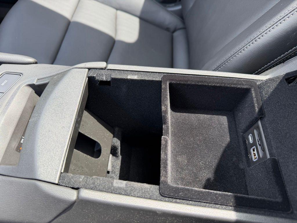 used 2025 Cadillac XT6 car, priced at $52,048