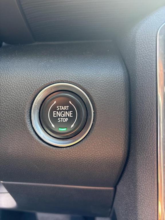 used 2025 GMC Acadia car, priced at $37,570