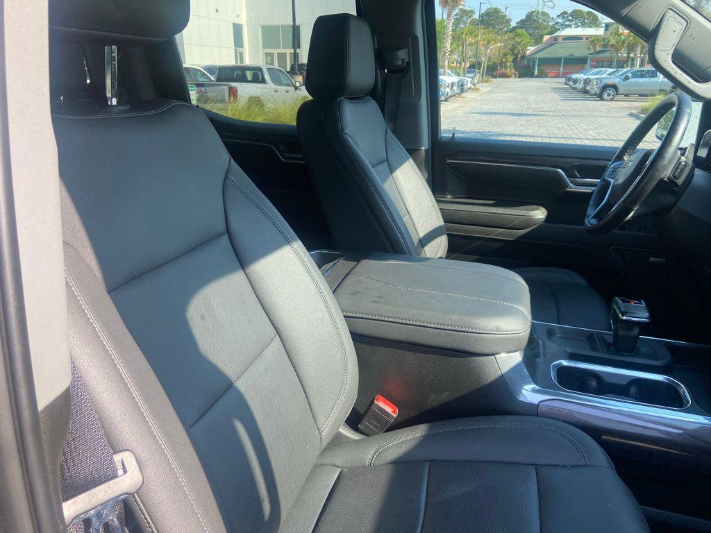 used 2024 Chevrolet Silverado 1500 car, priced at $51,979