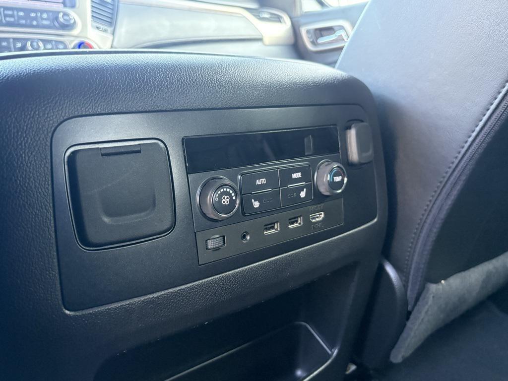 used 2020 GMC Yukon car, priced at $38,471