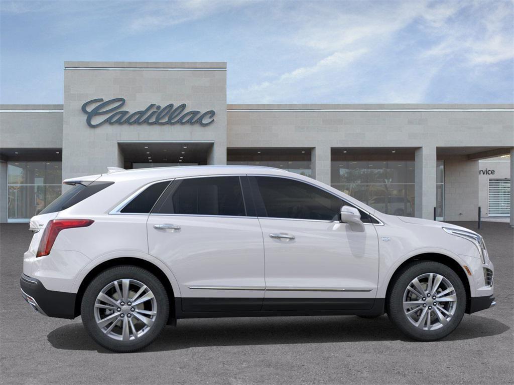 new 2026 Cadillac XT5 car, priced at $58,020