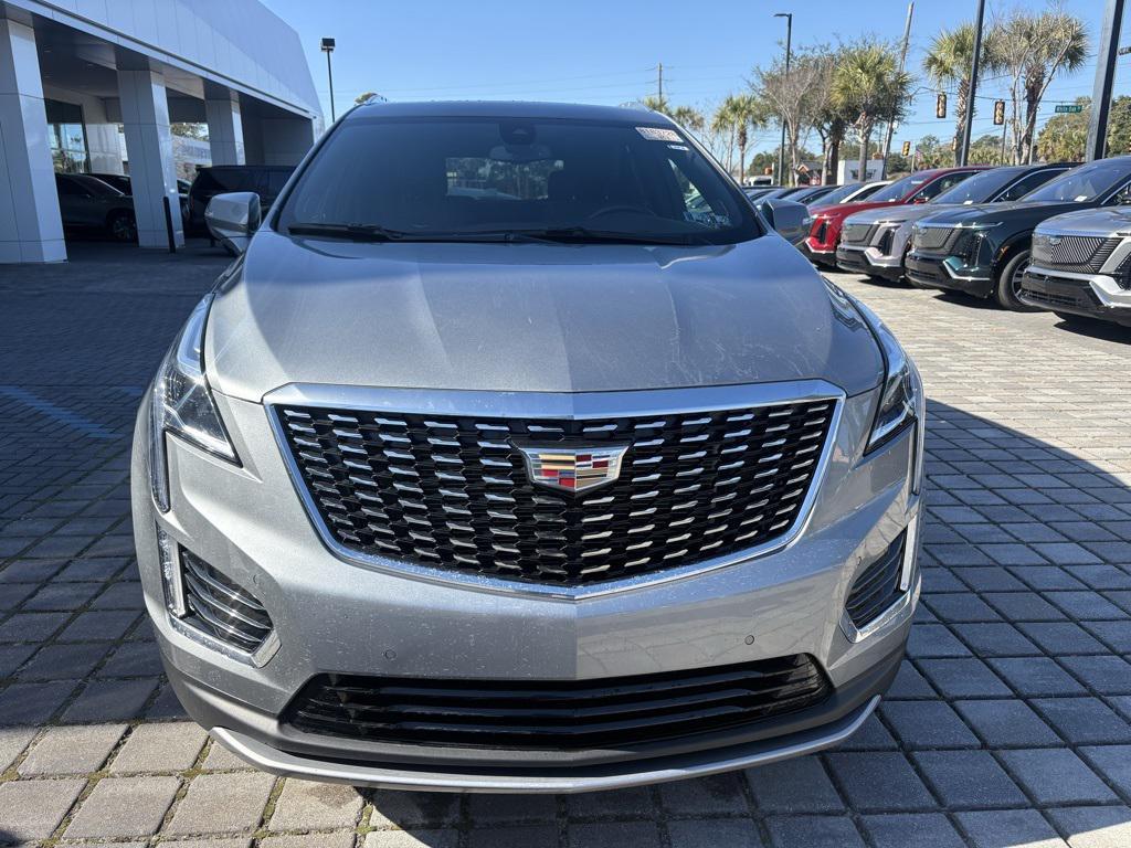 used 2025 Cadillac XT5 car, priced at $42,940