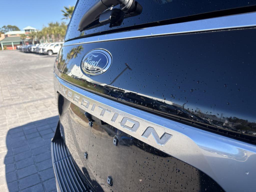 used 2020 Ford Expedition car, priced at $42,946