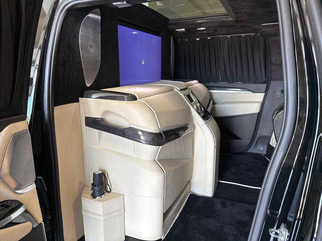 new 2025 Cadillac Escalade ESV car, priced at $122,395