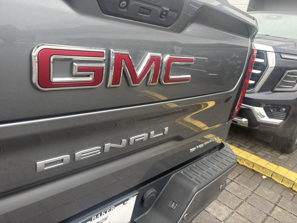 used 2019 GMC Sierra 1500 car, priced at $33,955