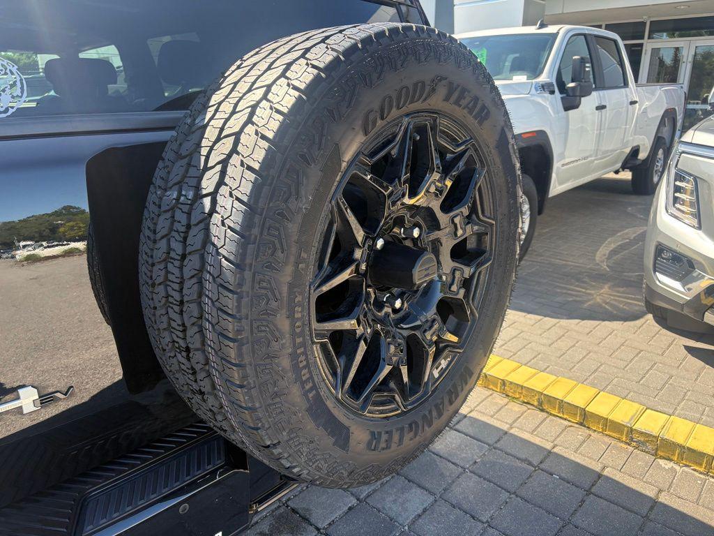 used 2024 GMC HUMMER EV SUV car, priced at $59,774