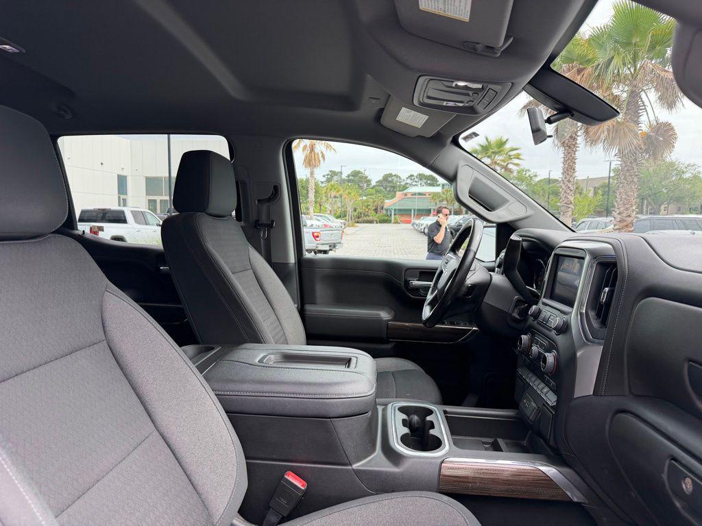 used 2021 Chevrolet Silverado 1500 car, priced at $33,911