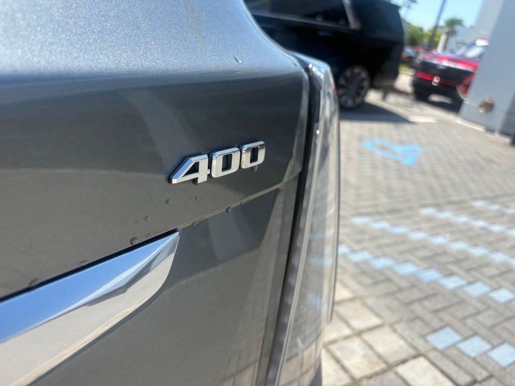 used 2023 Cadillac XT5 car, priced at $36,788