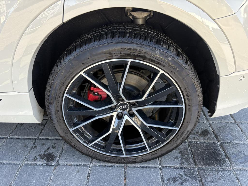used 2021 Audi Q8 car, priced at $37,699
