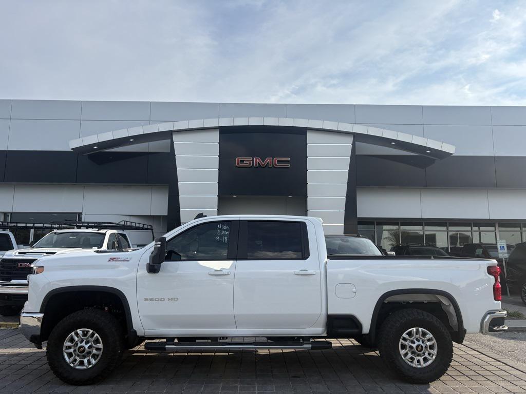 used 2025 Chevrolet Silverado 2500 car, priced at $63,996