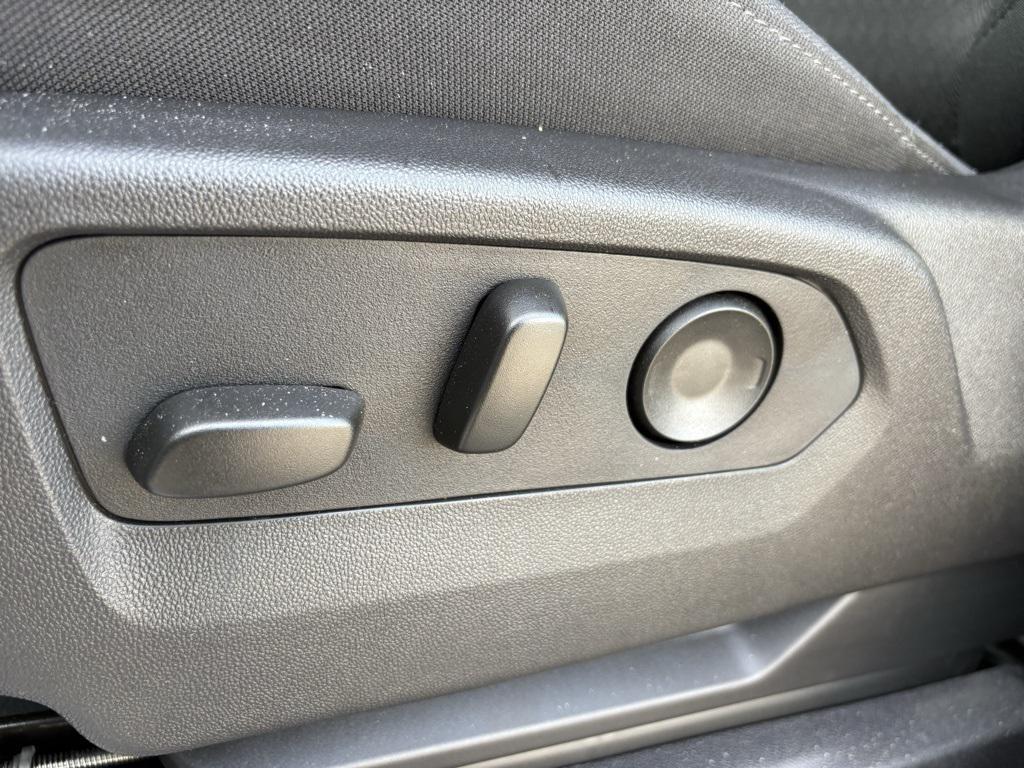 used 2025 Chevrolet Silverado 2500 car, priced at $63,996