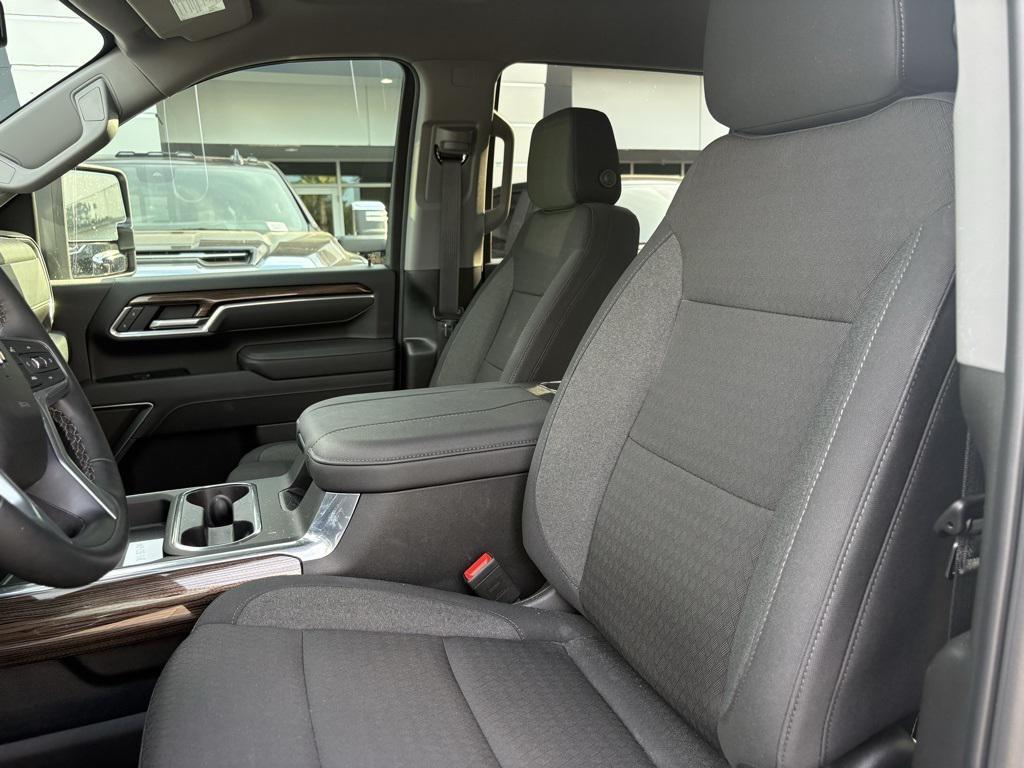 used 2025 Chevrolet Silverado 2500 car, priced at $63,996