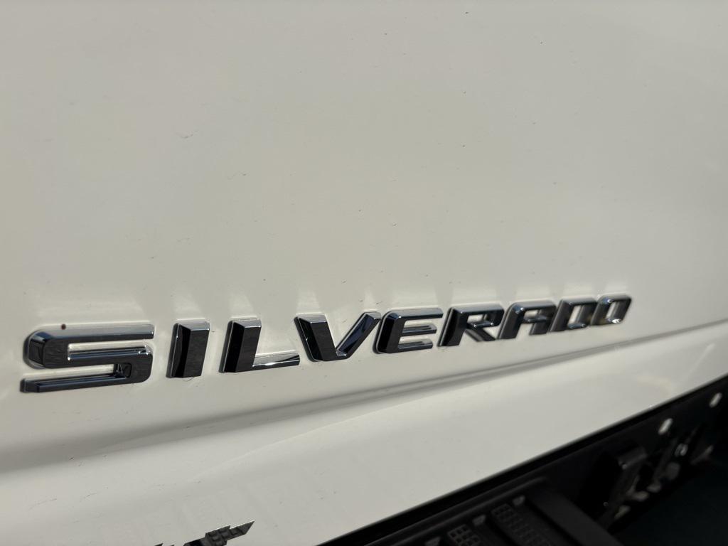 used 2025 Chevrolet Silverado 2500 car, priced at $63,996