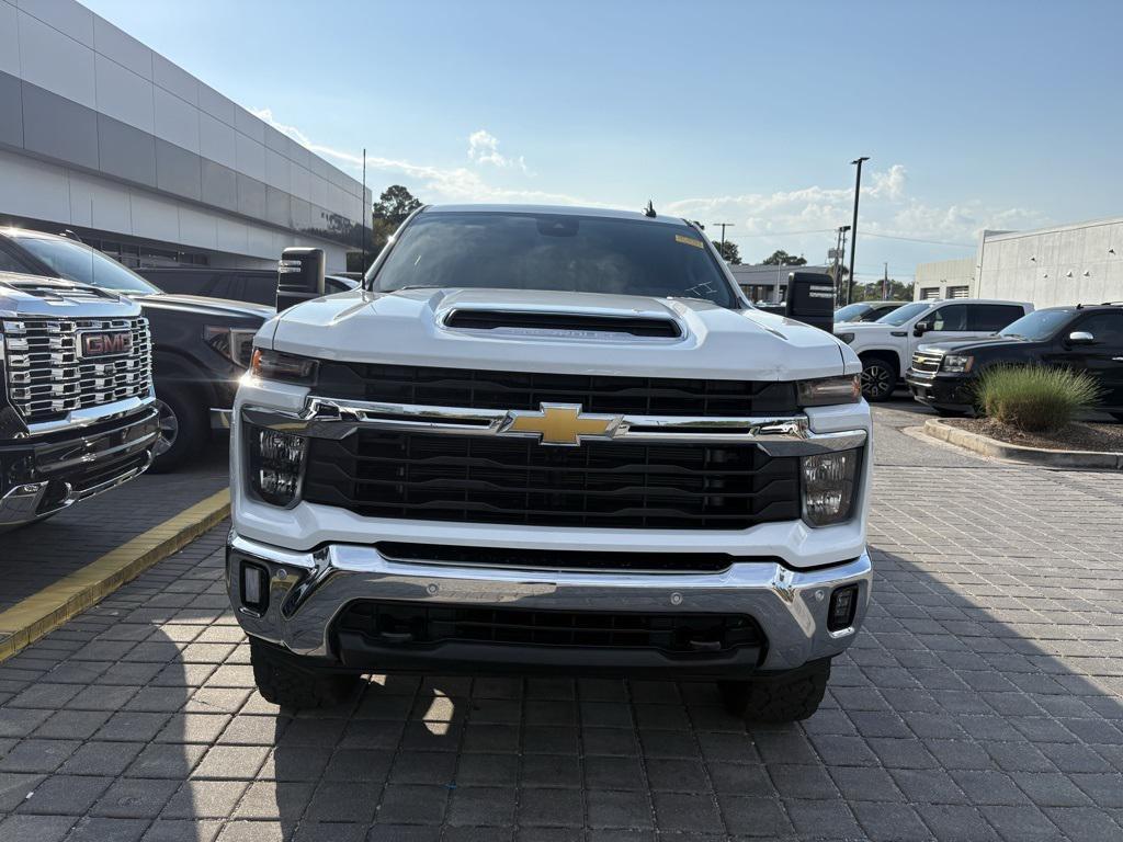 used 2025 Chevrolet Silverado 2500 car, priced at $63,996