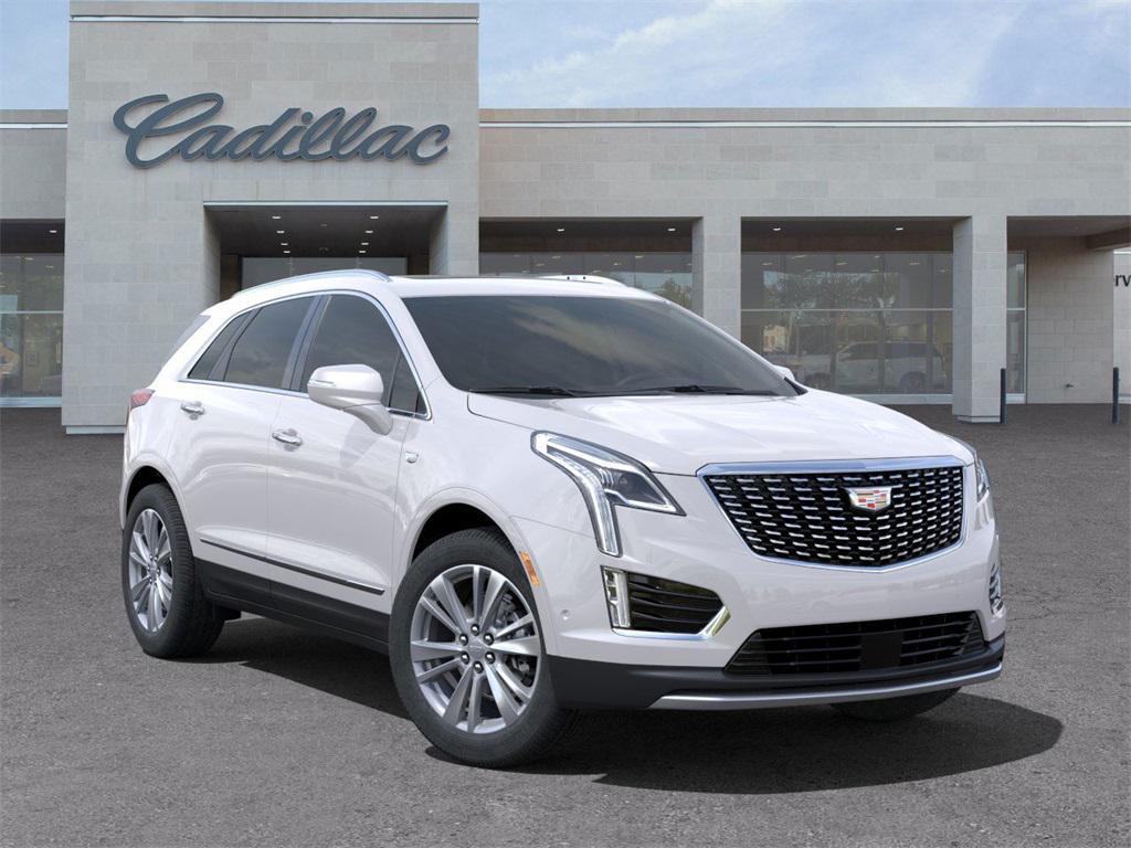 new 2025 Cadillac XT5 car, priced at $52,198