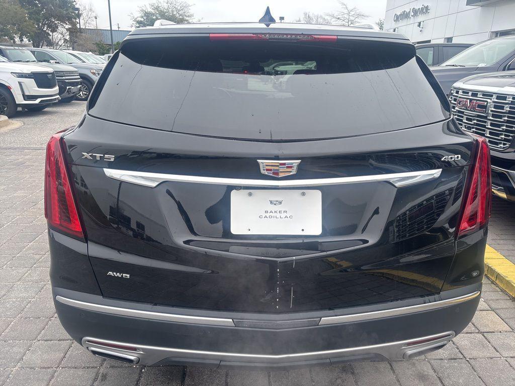 used 2023 Cadillac XT5 car, priced at $33,396