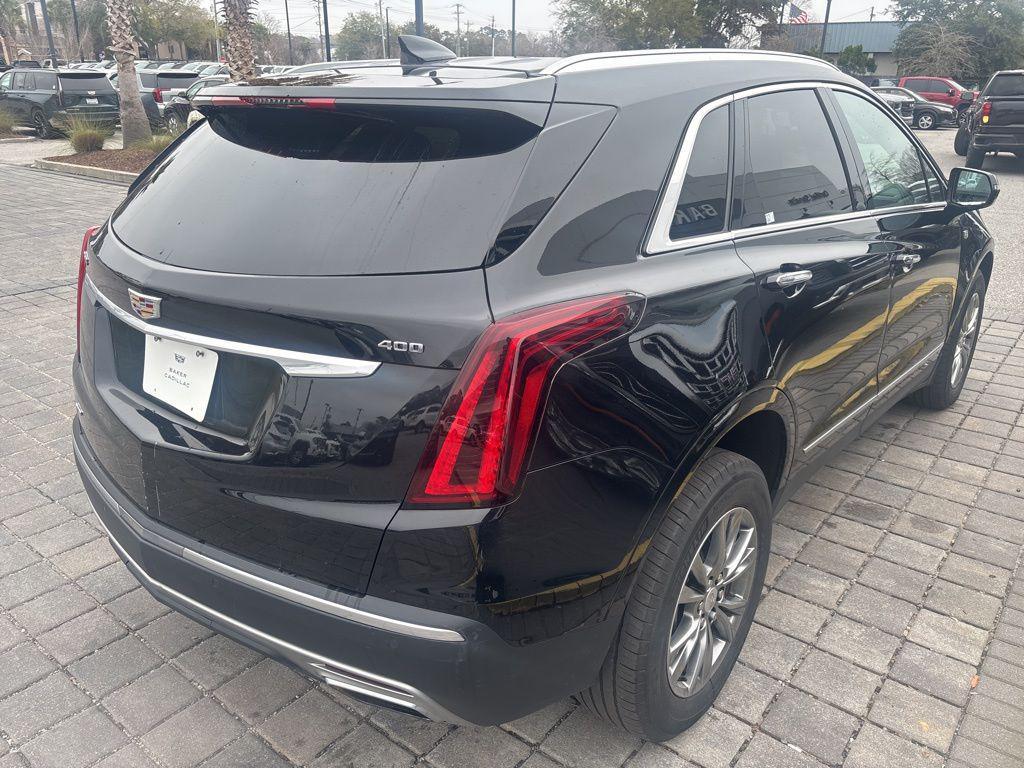 used 2023 Cadillac XT5 car, priced at $33,396