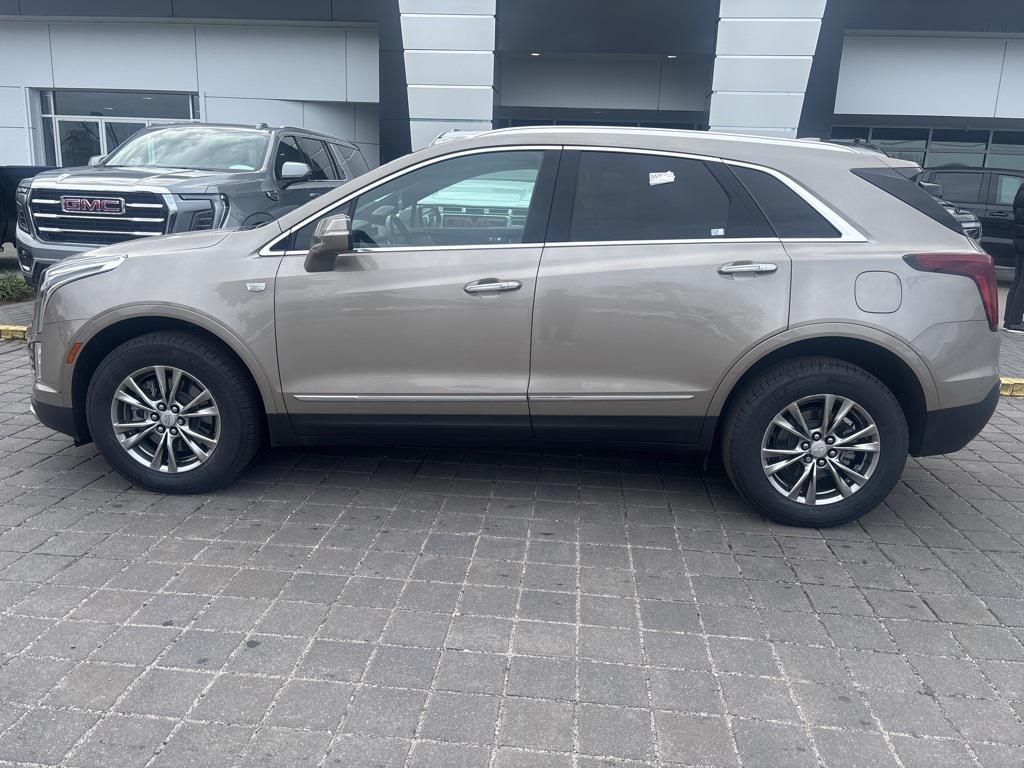 used 2022 Cadillac XT5 car, priced at $33,753