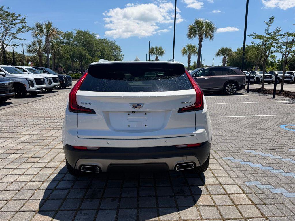 used 2019 Cadillac XT4 car, priced at $20,651