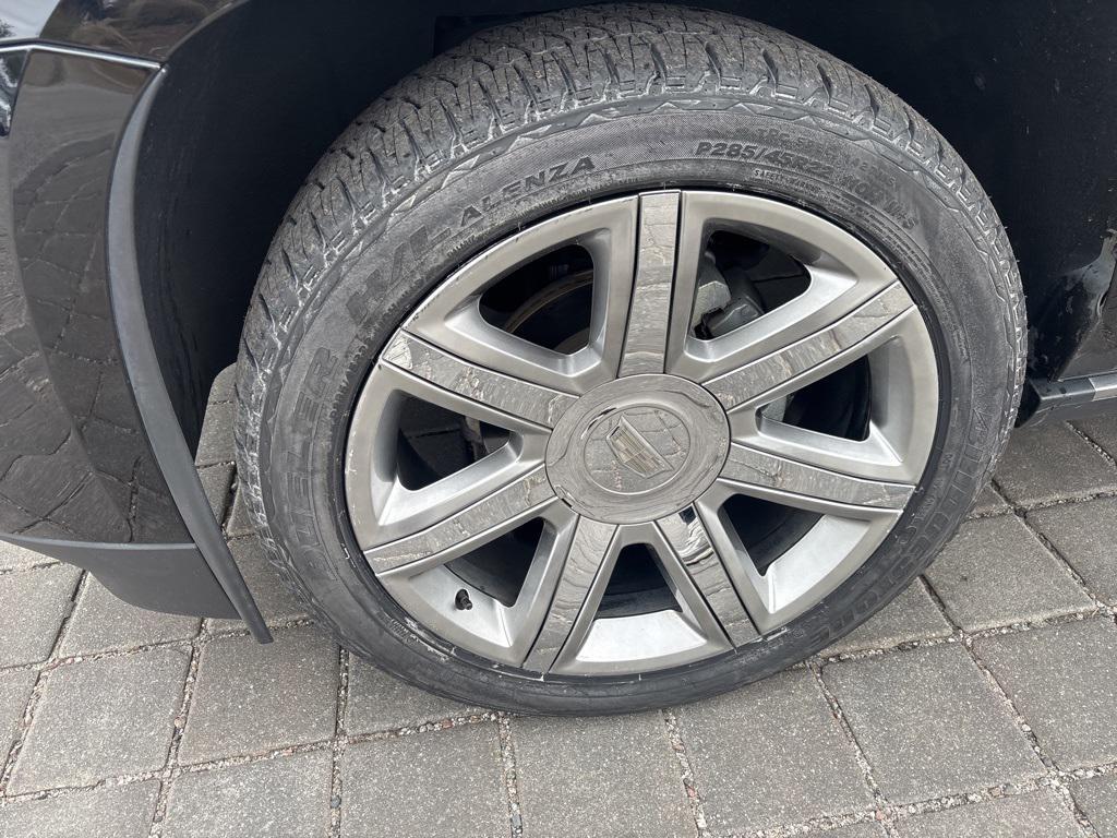 used 2018 Cadillac Escalade car, priced at $27,429