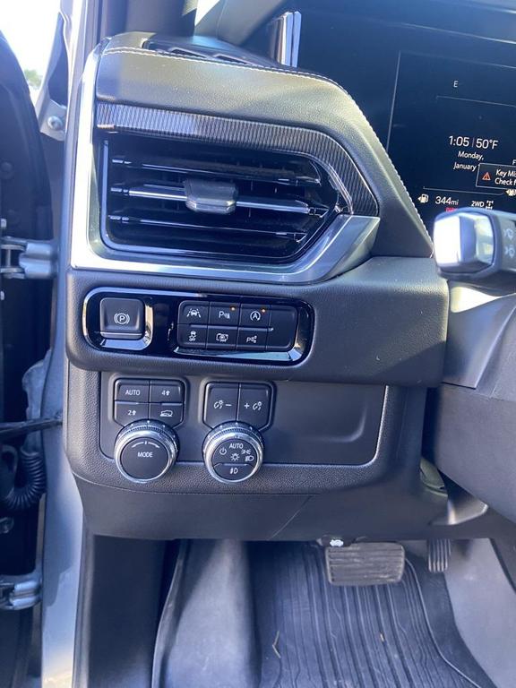 used 2025 GMC Yukon XL car, priced at $68,599