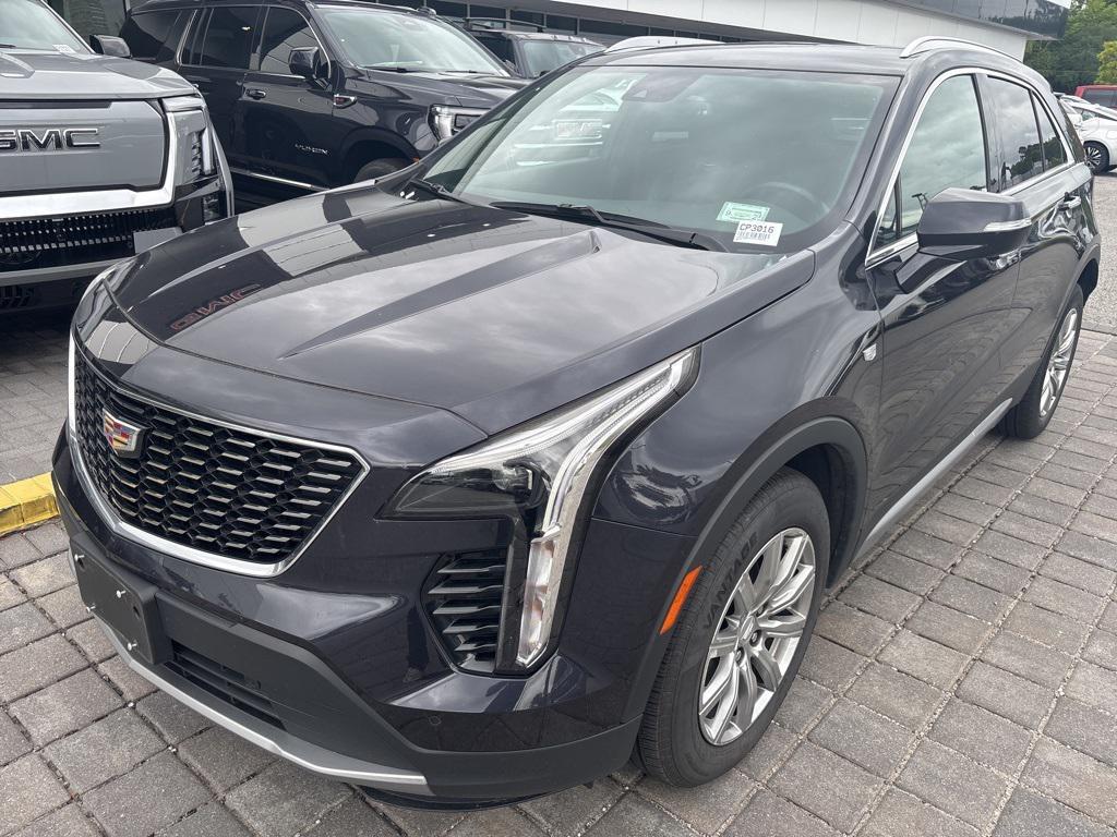 used 2023 Cadillac XT4 car, priced at $26,370